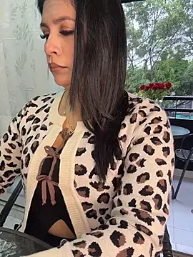 Snapshot of Sofia_Convers chatting on June 2026 01:22:01 PM Sofia Convers online show from June 2026 01:22:01 PM