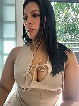 Snapshot of Sofia_Convers chatting on May 2026 12:49:02 PM Sofia Convers online show from May 2026 12:49:02 PM
