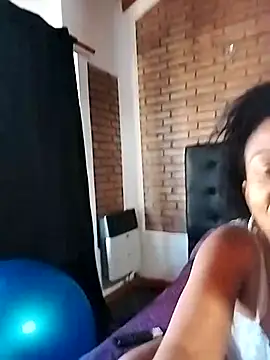 littlebrunett online show from September 2025 12:45:02 PM