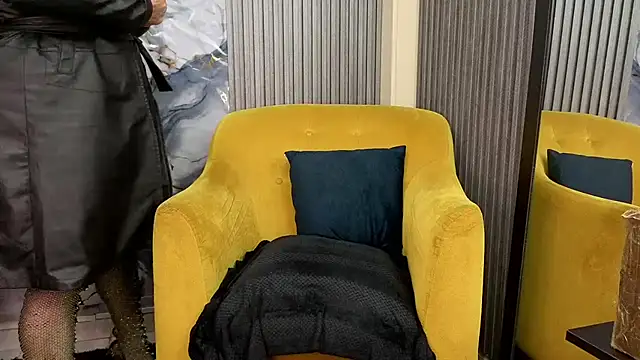 Snapshot of GianellaCox_ chatting on March 2026 10:09:02 AM GianellaCox online show from March 2026 10:09:02 AM