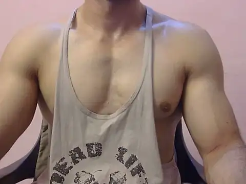 Snapshot of heman_2 chatting on June 2026 01:32:01 AM heman 2 online show from June 2026 01:32:01 AM
