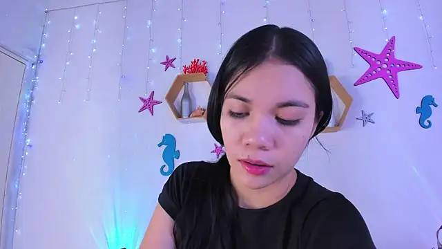 Emiily Parkerr online show from October 2025 03:16:01 AM