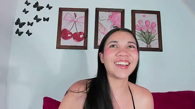 Emiily Parkerr online show from May 2026 10:18:01 PM