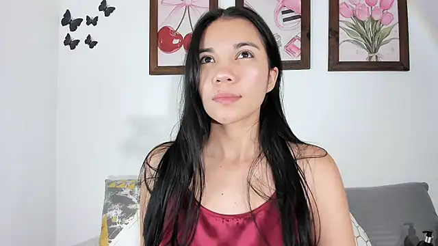 Emiily Parkerr online show from February 2026 01:05:02 AM