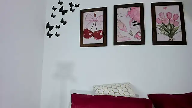 Emiily Parkerr online show from February 2026 01:06:01 AM