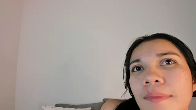 Emiily Parkerr online show from February 2026 03:19:01 PM