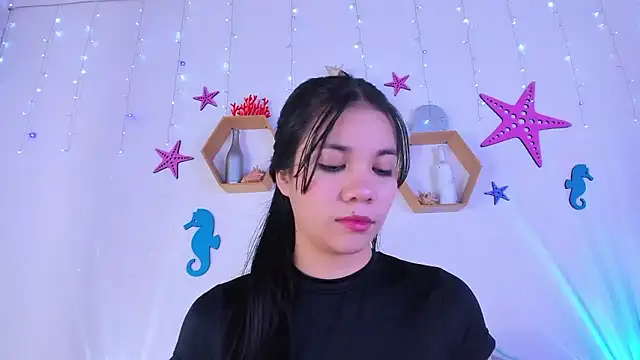 Emiily Parkerr online show from October 2025 03:03:01 AM