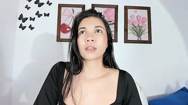 Emiily Parkerr online show from April 2026 11:06:02 PM