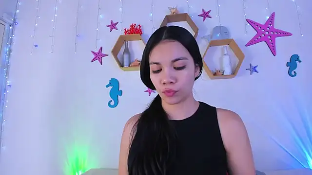 Emiily Parkerr online show from November 2025 03:06:01 AM