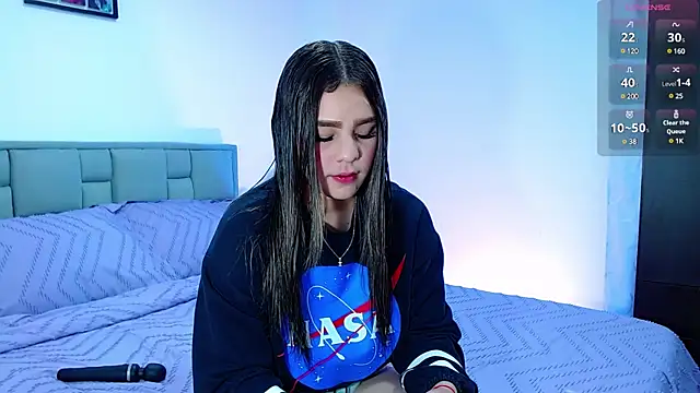 Snapshot of astrid-omega chatting on February 2025 09:04:02 PM astrid-omega online show from February 2025 09:04:02 PM