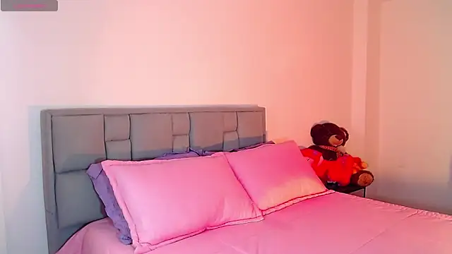 astrid-omega online show from November 2025 11:41:01 PM