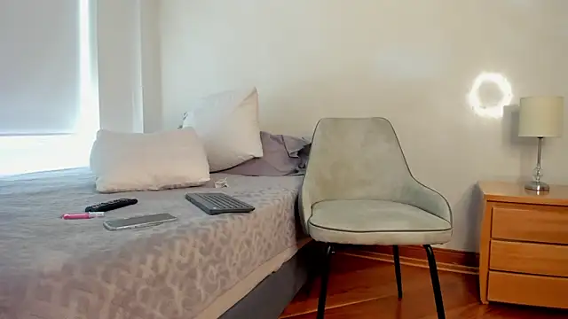 Snapshot of melisa_ferretti chatting on October 2025 07:04:01 PM melisa ferretti online show from October 2025 07:04:01 PM