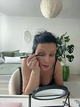 Off  Melonenmandy online show from April 2026 07:55:01 AM