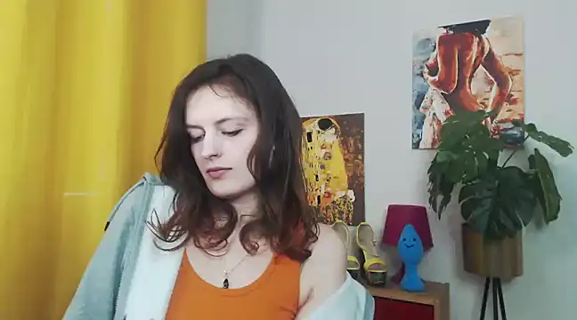 juicyNadine online show from March 2025 09:25:02 AM