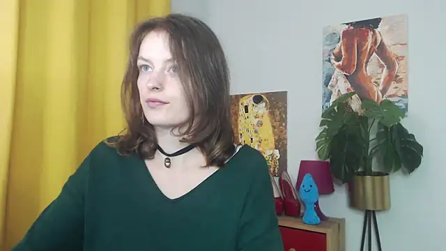 juicyNadine online show from September 2025 05:02:01 AM
