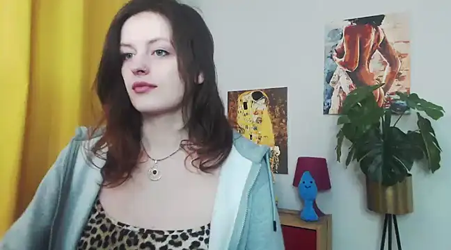 juicyNadine online show from February 2025 06:22:01 AM
