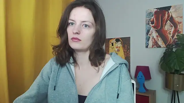 Snapshot of juicyNadine chatting on October 2025 04:45:02 AM juicyNadine online show from October 2025 04:45:02 AM