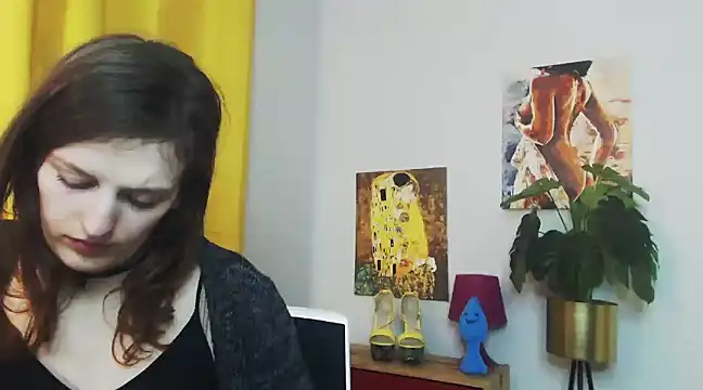 juicyNadine online show from February 2025 12:27:02 PM