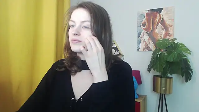 Snapshot of juicyNadine chatting on December 2025 05:35:02 AM juicyNadine online show from December 2025 05:35:02 AM