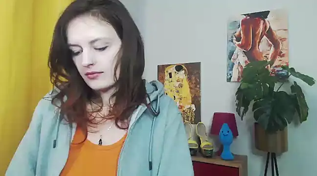 juicyNadine online show from March 2025 06:19:02 AM
