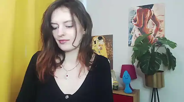 juicyNadine online show from March 2025 07:20:02 AM