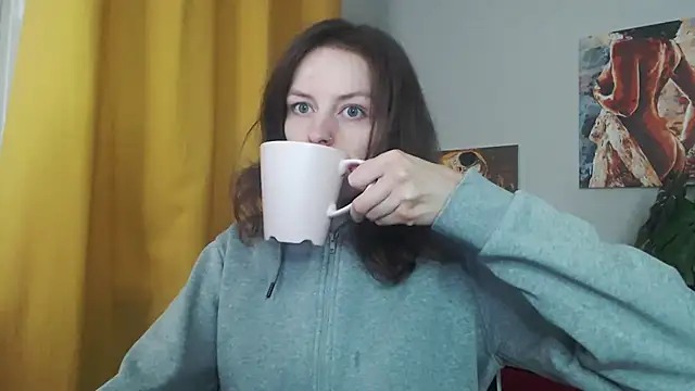 Snapshot of juicyNadine chatting on October 2025 05:41:01 AM juicyNadine online show from October 2025 05:41:01 AM