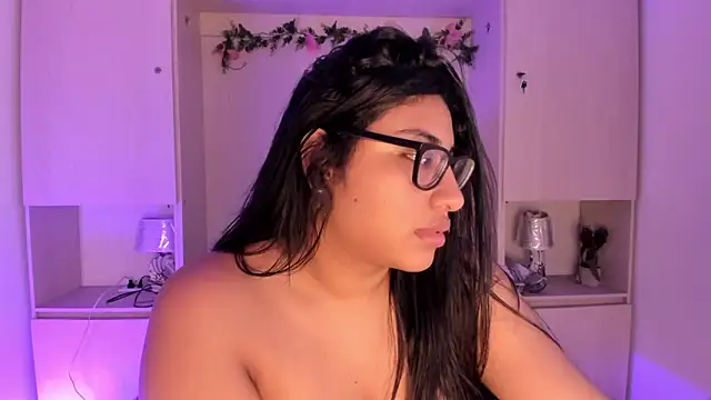 CANDYGABYY online show from June 2026 08:14:01 PM