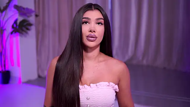 NatyDesiree online show from March 2026 08:01:02 PM