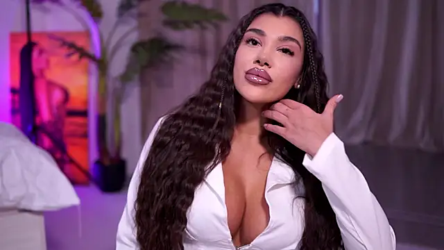 NatyDesiree online show from February 2026 07:48:01 PM