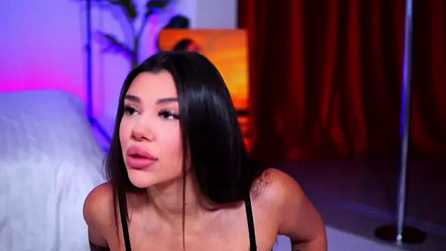 NatyDesiree online show from November 2025 10:20:01 AM