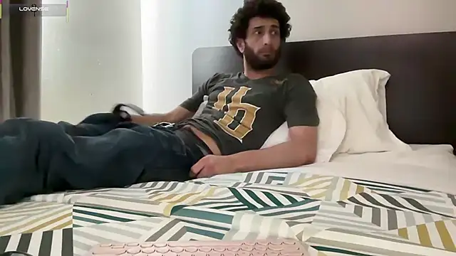 Snapshot of pantslesstraveler_plt chatting on September 2025 04:47:01 PM pantslesstraveler plt online show from September 2025 04:47:01 PM