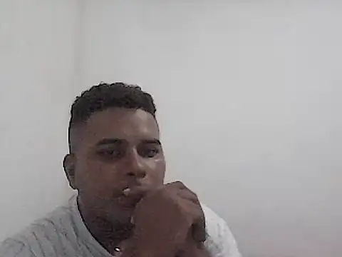 SaucyAffair0 online show from January 2025 12:43:02 AM