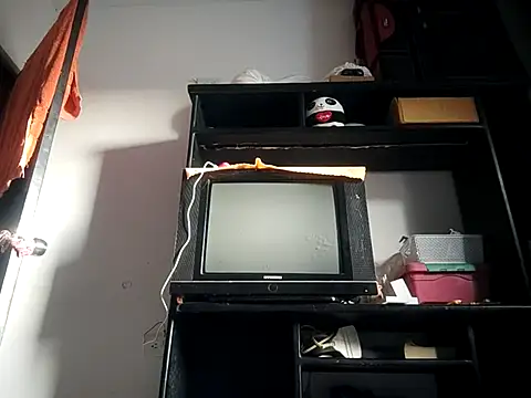 SaucyAffair0 online show from February 2026 12:26:01 PM