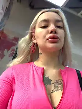 Snapshot of Sextazy chatting on January 2025 12:07:02 PM Sextazy online show from January 2025 12:07:02 PM