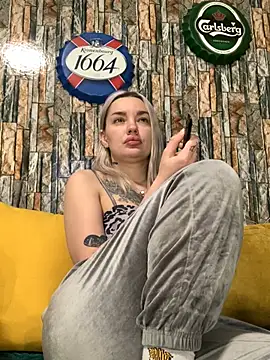 Sextazy online show from February 2026 03:25:02 PM