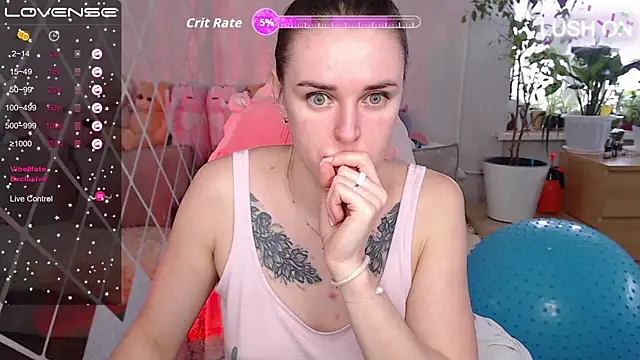 Snapshot of Bella__Swoon chatting on November 2025 07:01:01 AM Bella Swoon online show from November 2025 07:01:01 AM