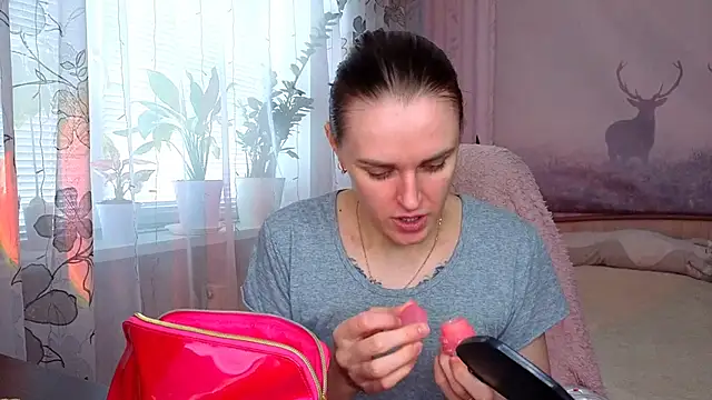 Bella  Swoon online show from May 2026 04:52:01 AM