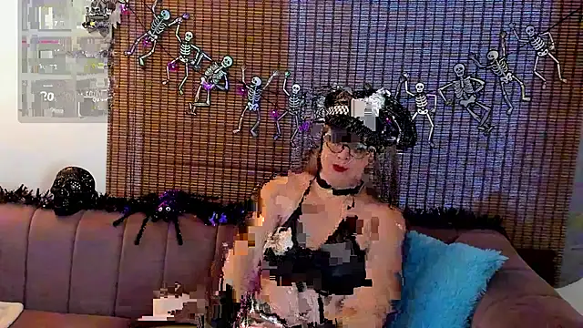 ariana cross online show from October 2025 01:32:01 PM