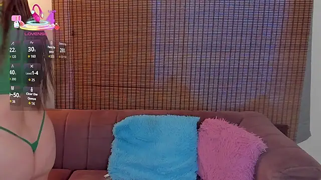 ariana cross online show from November 2025 01:04:01 PM