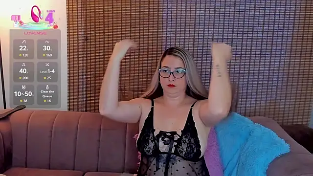 ariana cross online show from November 2025 12:42:01 PM