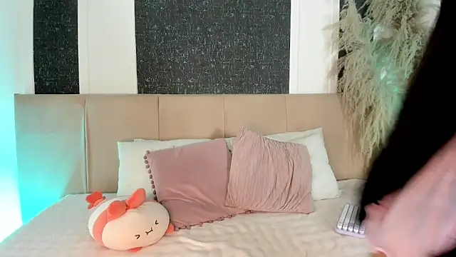 Snapshot of Alaia_Manson chatting on February 2026 07:38:02 PM Alaia Manson online show from February 2026 07:38:02 PM