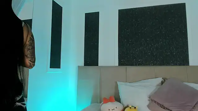 Snapshot of Alaia_Manson chatting on February 2026 07:36:02 PM Alaia Manson online show from February 2026 07:36:02 PM