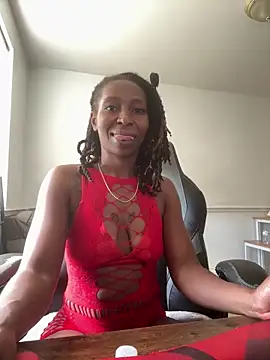 LeyaHoneybuns online show from October 2025 04:30:01 PM