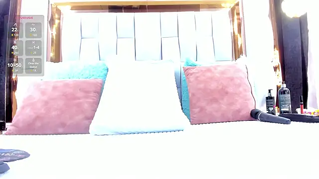 RileySweett online show from October 2025 11:44:02 AM