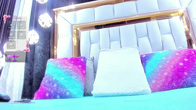 RileySweett online show from April 2026 11:48:02 AM