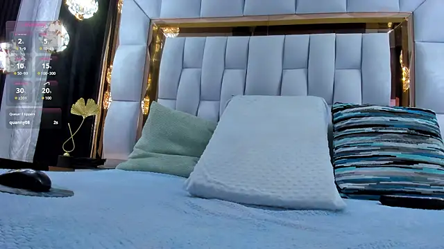 RileySweett online show from December 2025 11:53:01 AM