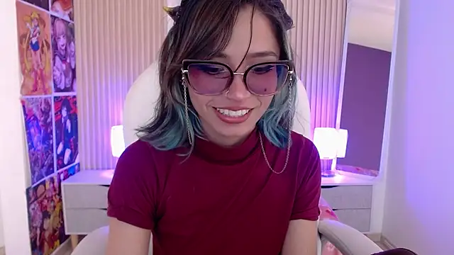 avery fox online show from December 2024 07:17:02 PM