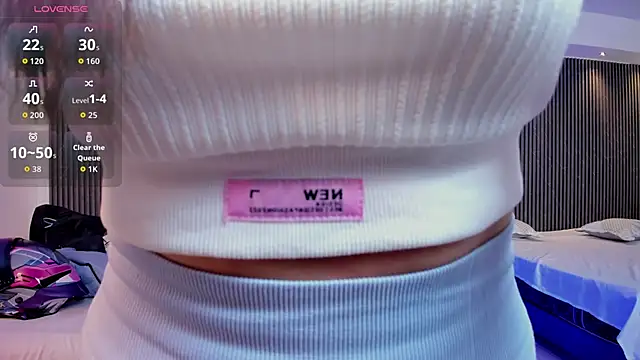 paulina sweett  online show from February 2026 01:11:02 PM