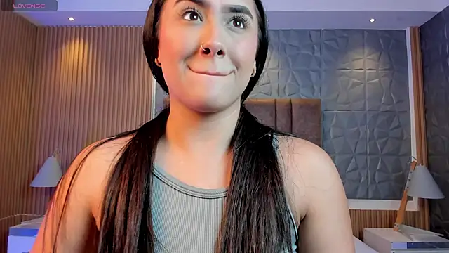 paulina sweett  online show from December 2025 01:33:02 PM