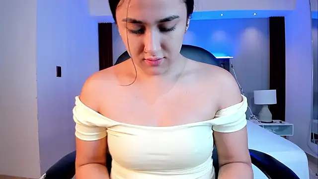 paulina sweett  online show from February 2026 11:23:01 AM